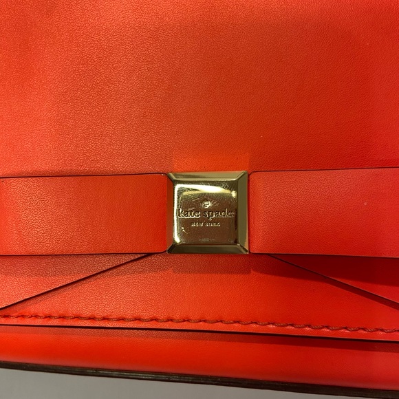 Kate Spade New York Cindy Wallet Pink/Salmon Color 9"x5.5" Magnetic Closure - Picture 2 of 7